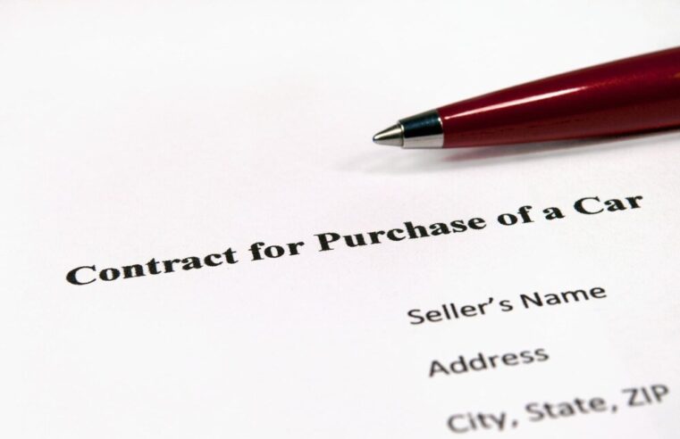 Umowy kupna sprzedaży: jak prawidłowo sporządzić i pobrać wzór PDF